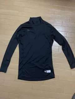 デサント ハイネック アンダーシャツ 黒