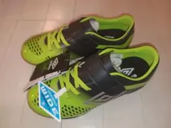 未使用 Umbro サッカーシューズ グリーン 22.0cm