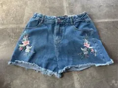 Lovetoxic ラブトキシック デニム刺繍ショートパンツM（150cm）①