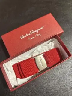 2025年最新】フェラガモ バレッタ 赤の人気アイテム - メルカリ