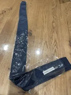 Item thumbnail for item 4e4222dd-cc8b-4504-b8ca-fbc7a92b9911