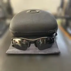 OAKLEY フラックジャケット ケース付きのサムネイル