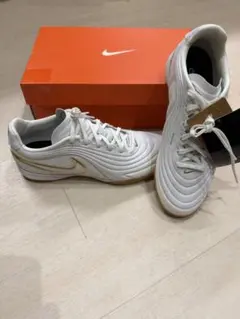 NIKE TIEMPO REACTGATO フットサルシューズ サイズ:26.5のサムネイル