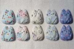 ねこのお手玉(青系)のサムネイル
