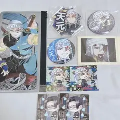 宇髄天元 缶バッジ42個 まとめ売り 宇髄天元 缶バッジ42個 まとめ売り 宇髄天元 缶バッジ42個