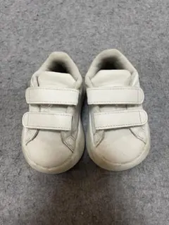 adidas ベビーシューズ ホワイト ベルクロ式