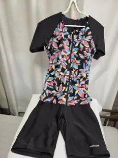 レディース水着　セパレート　Ｌ　袖付き