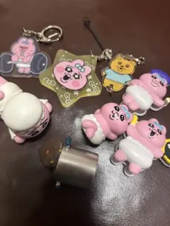 おぱんちゅうさぎ ガチャガチャ キーホルダー フィギュア はさむんです