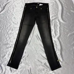 LOVE MOSCHINO ブラック デニムパンツ ジップ装飾 26のサムネイル