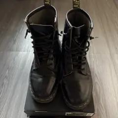 Dr. Martens ブラックレザーブーツ