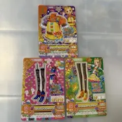 アイカツ　ViVid Kiss 纏め売り　３枚セット 夏樹みくる　 新条ひなき