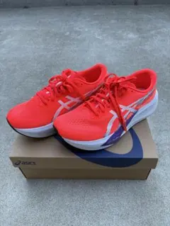 『24時間限定値下げ』アシックス　MAGIC SPEED 4