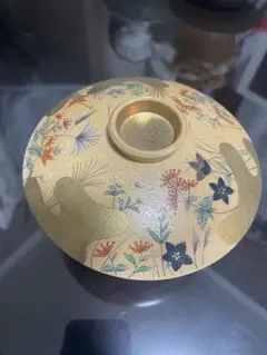 蓋つき煮物椀 金色の花模様