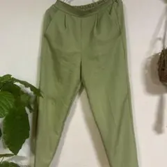 カジュアルグリーンパンツ ゴムウエスト