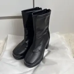 ブラックプラットフォームブーツ