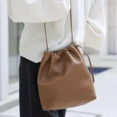 CELERI POUCH CLUTCH