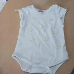 ホワイト 花柄刺繍ロンパース　70Size