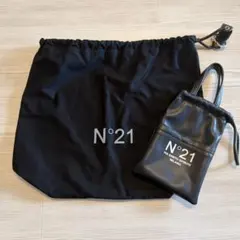 新品未使用 Ｎ°21 ヌメロヴェントゥーノ エコレザー 巾着バッグ ブラックのサムネイル