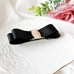 【バックル付リボンバレッタ】ヘアアクセ　ハンドメイド　結婚式　高見え　黒