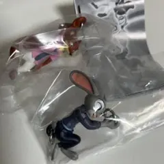 •3•様専用　ズートピア2 ゆらゆらつながるマスコット ニック、ジュディ