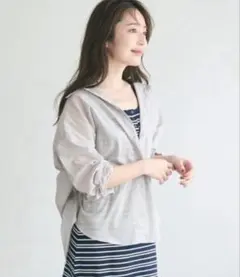 新品タグ付き未開封　coca ガーゼシャツ ライトグレー Lサイズのサムネイル