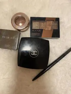 アイシャドウパレットとメイクアップセット　即日発送！