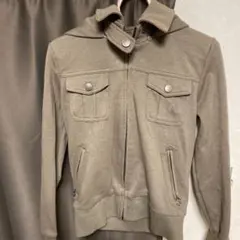 CECIL McBEE フード付きベージュパーカー