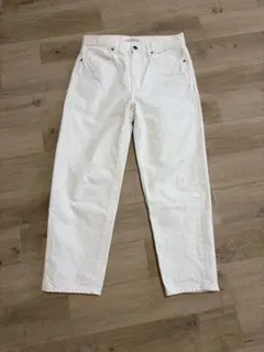 ユニクロ　スラウチテーパードアンクルジーンズ　リラックステーパード　25