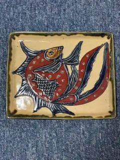 魚の絵柄 陶器 長角皿 飾り皿【壺屋焼】 | Mercari