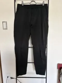 ①ウルトラストレッチアクティブジョガーパンツUNIQLO ストレッチ　L