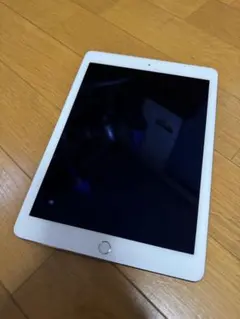 iPad2 16GB Wi-Fiモデル MC981J/A - メルカリ