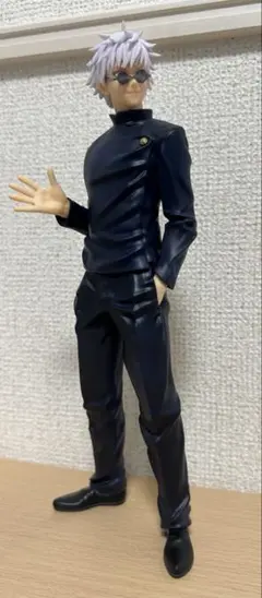 呪術廻戦　五条悟　フィギュア