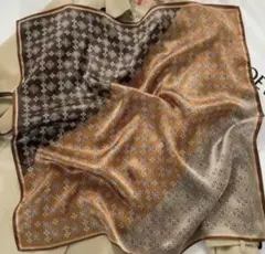 スカーフ ストール ブラウン系 モノグラム柄 シルク風