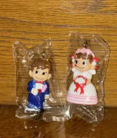 不二家 ペコちゃん ポコちゃん ウェディング キーホルダーのサムネイル