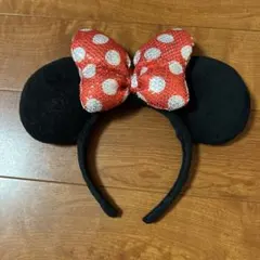 ミニーマウス風カチューシャ　スパンコール　赤