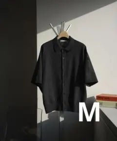 Item thumbnail for item f3e0bf4a-1b49-4fc2-8870-5db021c3c284