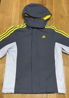 adidas アディダス　ジャンバー　150センチ中綿入り　ジャケット