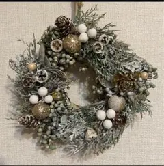 冬のリース　ハンドメイドリース　キラキラリース