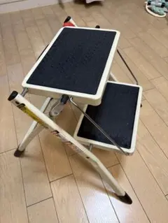 Item thumbnail for item 6bfa2d58-a9d3-41f7-92e1-979110d97176