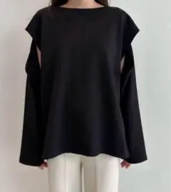 UNOF SLEEVE CUT TOPS ふじあみ　スリーブ　トップス　長袖 UNOF SLEEVE CUT TOPS ふじあみ スリーブ トップス 長袖 - メルカリ