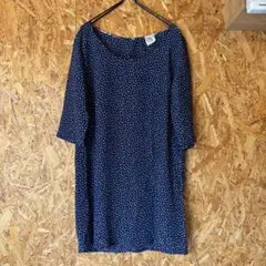 美品　ネイビー 星と月プリント 七分袖ワンピース　シルクワンピース
