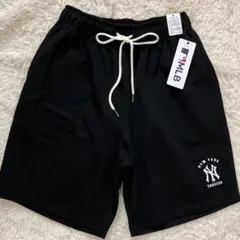 MLB ヤンキース スウェットパンツ　ハーフパンツ　ロゴ刺繍　LL