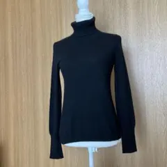 ユニクロ黒のカシミヤタートルネックニット　Ｌサイズ