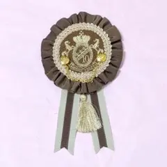 Angelic Pretty Wonder Queenワッペンブローチ アカ - メルカリ