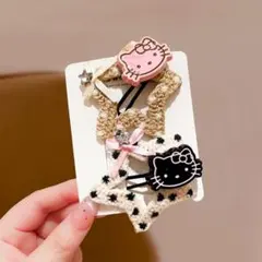 学生　子供　ハローキティ ヘアピン 2個セット
