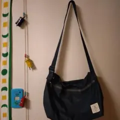 Item thumbnail for item 7ff5e6f7-824c-4b40-80ff-7cda4310c715