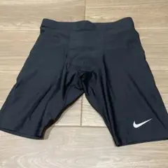 【新品未使用】NIKE DRIFIT ランニングハーフタイツ　メンズM