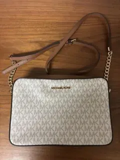 MICHAEL KORS クロスボディラージ