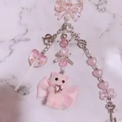 ビーズキーホルダー　猫　ネコ　ピンク　推しカラー　y2k 韓国　コレクトブック