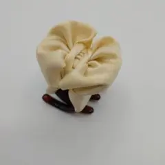 フランスラックス　サテンクリップ　スモールカバージョーのサムネイル